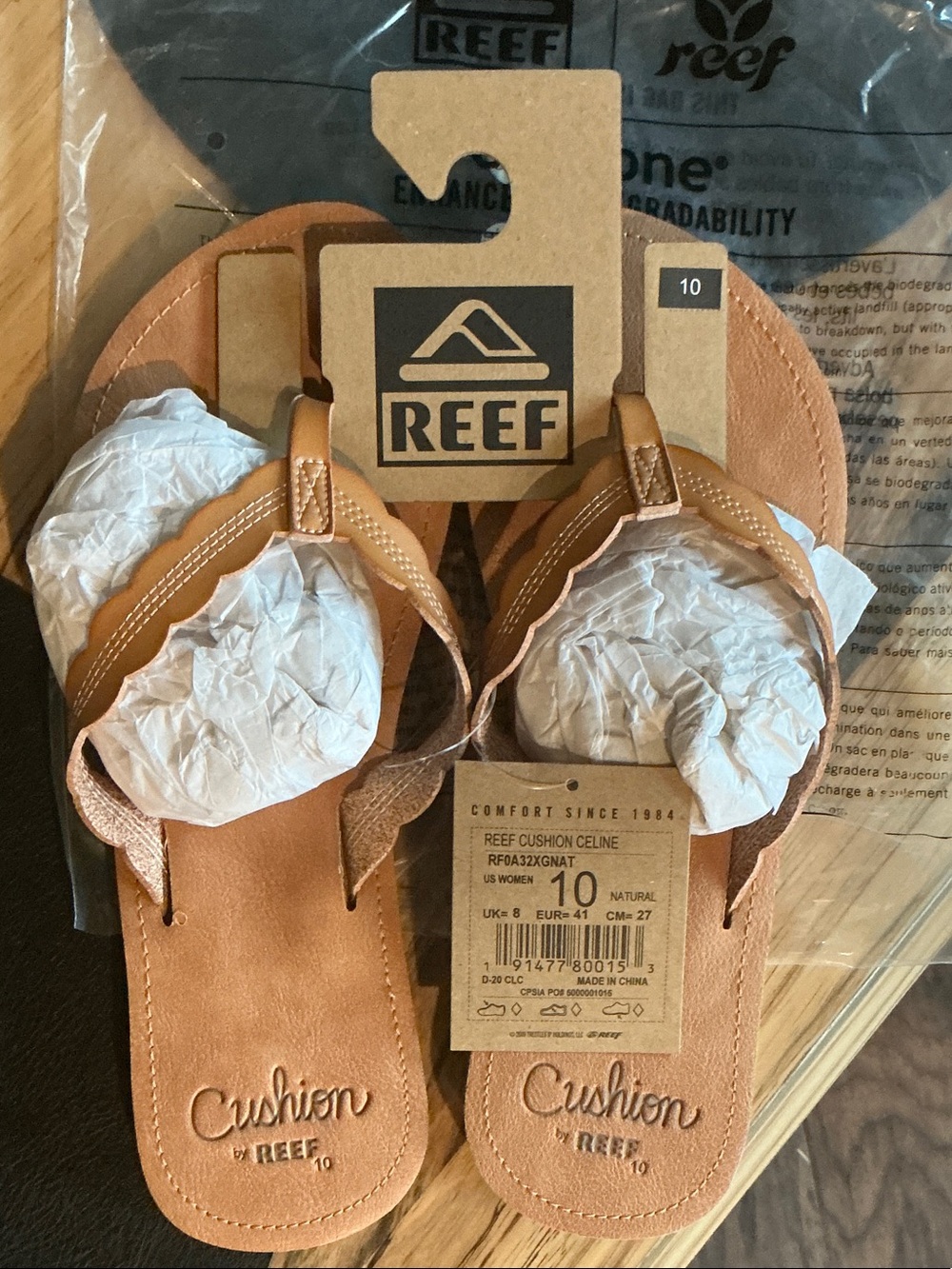 Reef NWT Woman’s Cushion Celine Tan Flip Flops S10